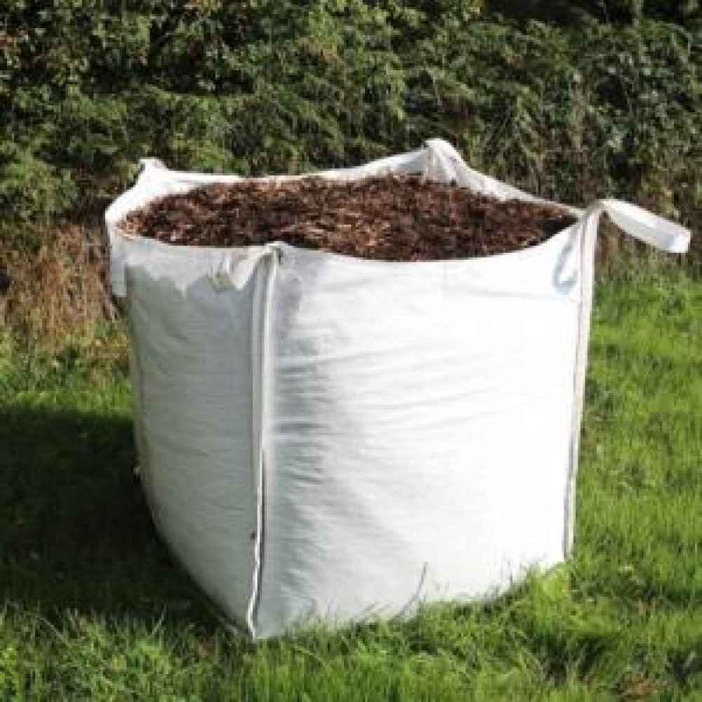 garden-living-bark-mulch-medium-chip-bulk-bag